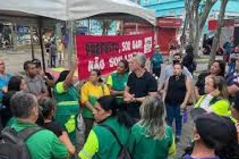 EXTREMOZ É UMA DAS CIDADES AFETADAS POR PARALISAÇÃO DA LIMPEZA URBANA NO RN
